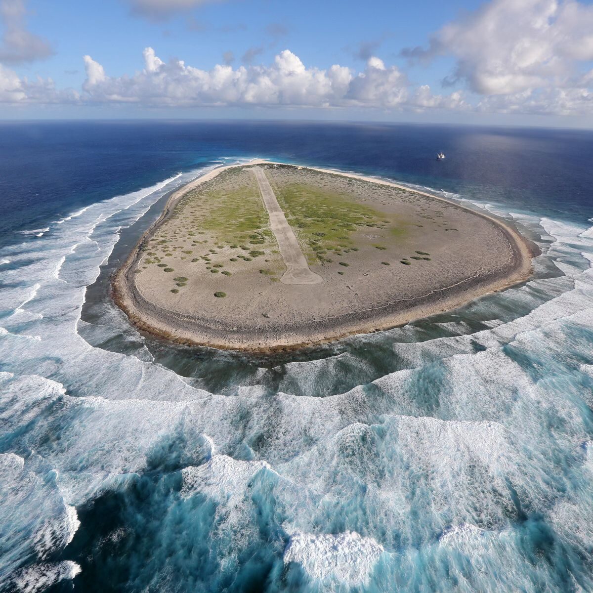 L’île Tromelin, le drame des esclaves oubliés pendant 15 ans