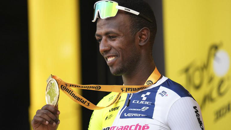 Biniam Girmay, premier coureur Noir à remporter une étape du Tour de France